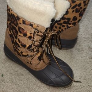 Leopard Print Fur-Lined Winter Boots